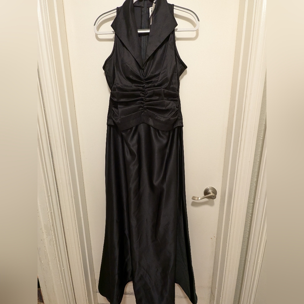 Tadashi Full Length Elegant Black Sleeveless Tuxedo Dress